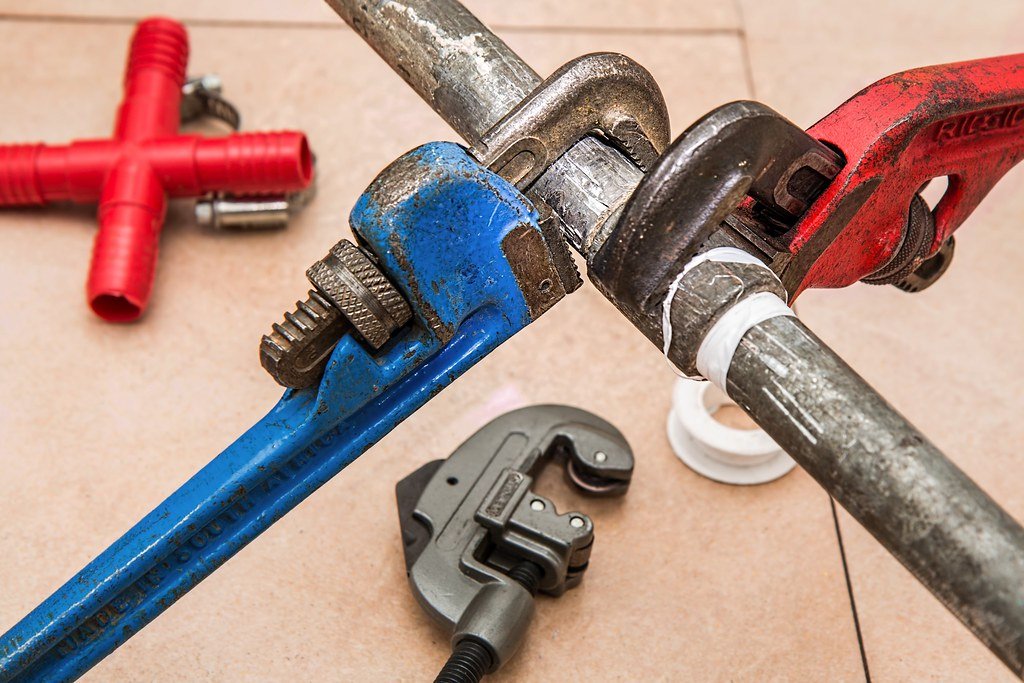 Leak repair services and areas covered in Saco, Maine